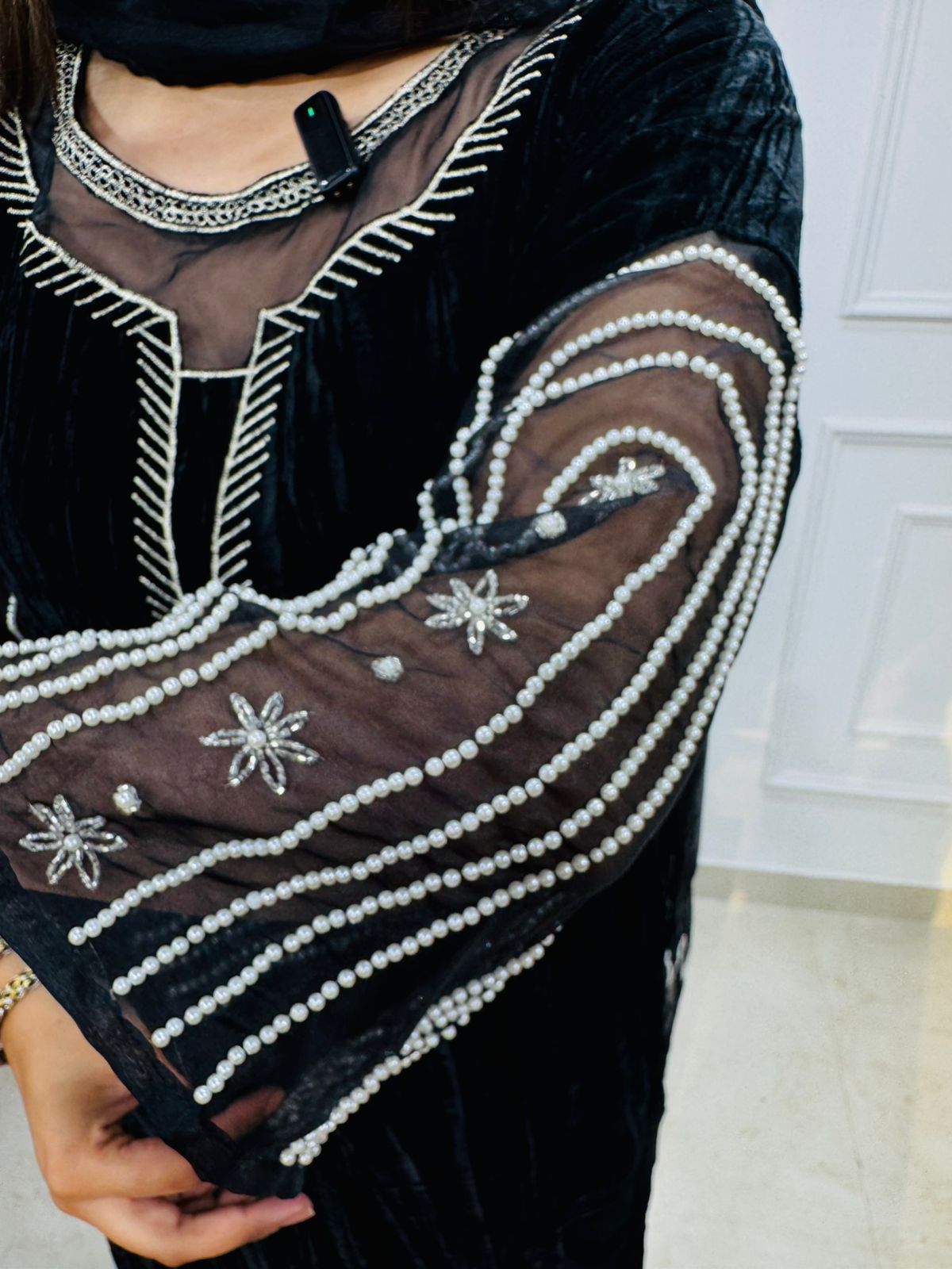 Zyana | Velvet Sheer Detail Kurta Set