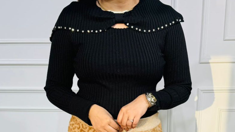 Noiro | Halo Pearl-Kissed Ribbed Top