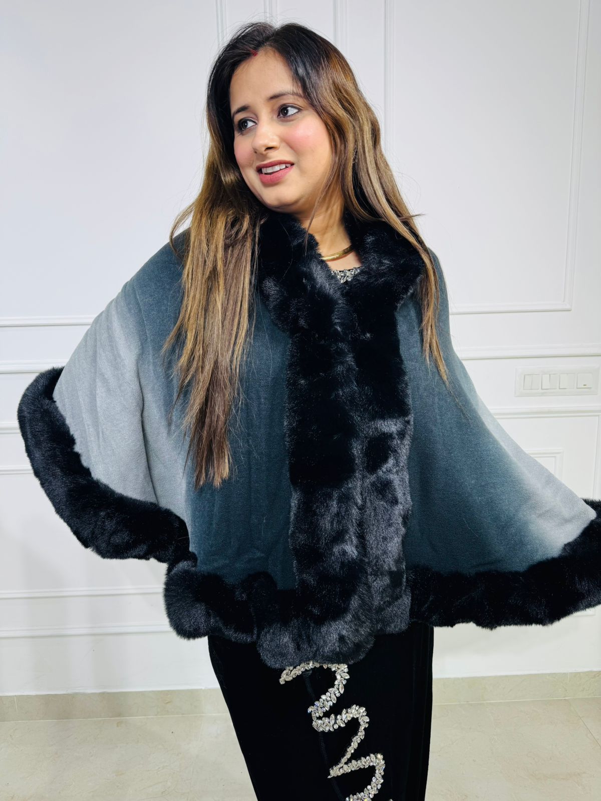 Lushira Shawl | Plush Fur-Trim Ombre Shawl – Deep Purple