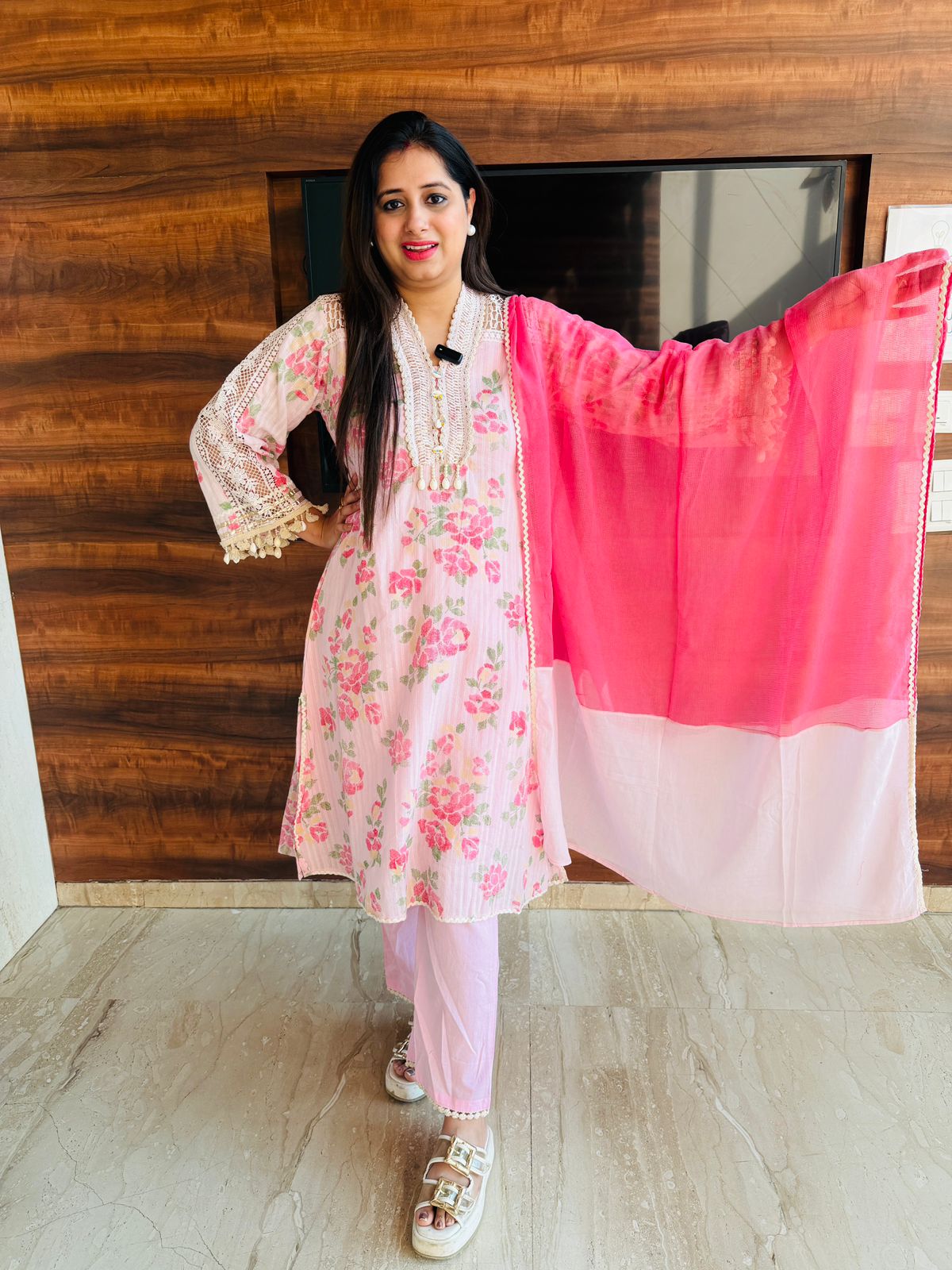 PHOOL | Floral Kurta Set with Ombre Dupatta