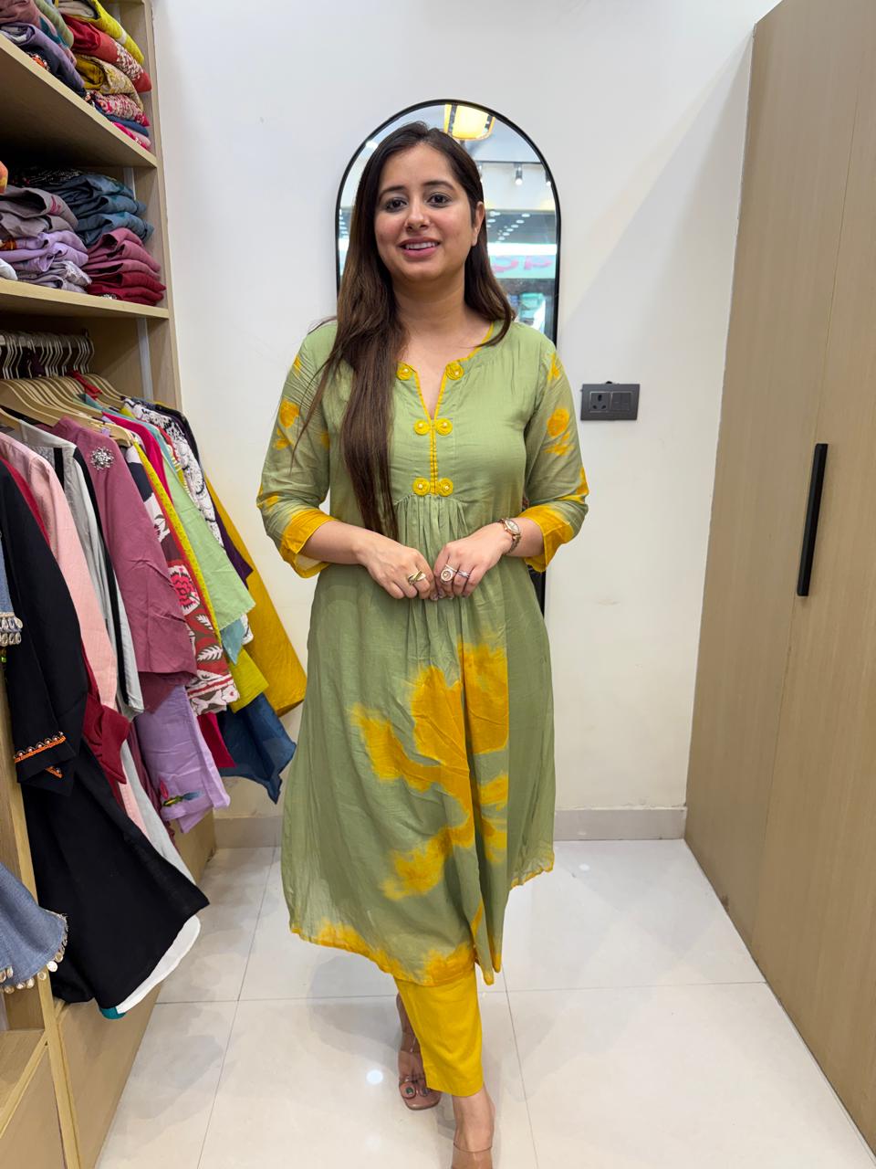 Meher | Olive Green & Mustard Hand-Dyed Kurta Set
