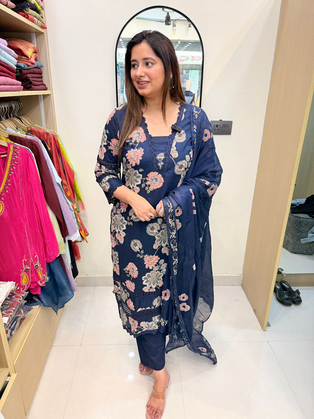 Naayra | Navy Blue Floral Kurta Pant Set with Elegant Dupatta & Embroidered Detailing