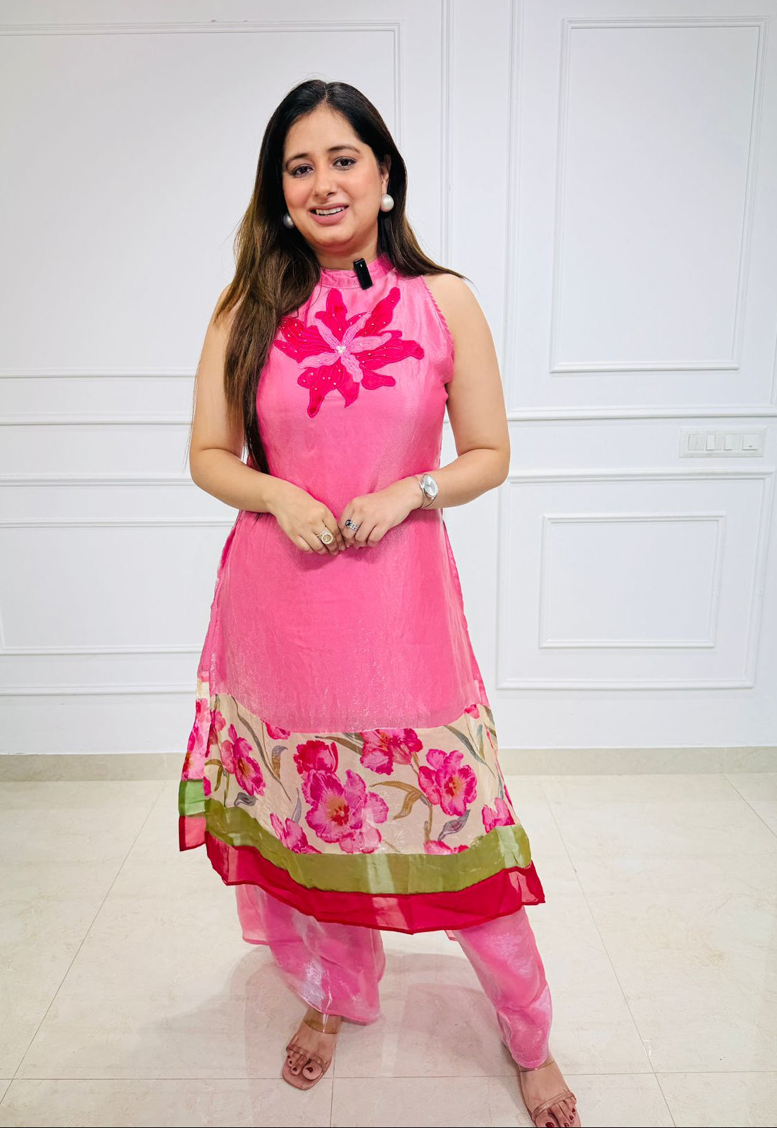 Rangrez 🌺 | Pink Floral Kurta Pant Set with Organza Hem Detailing
