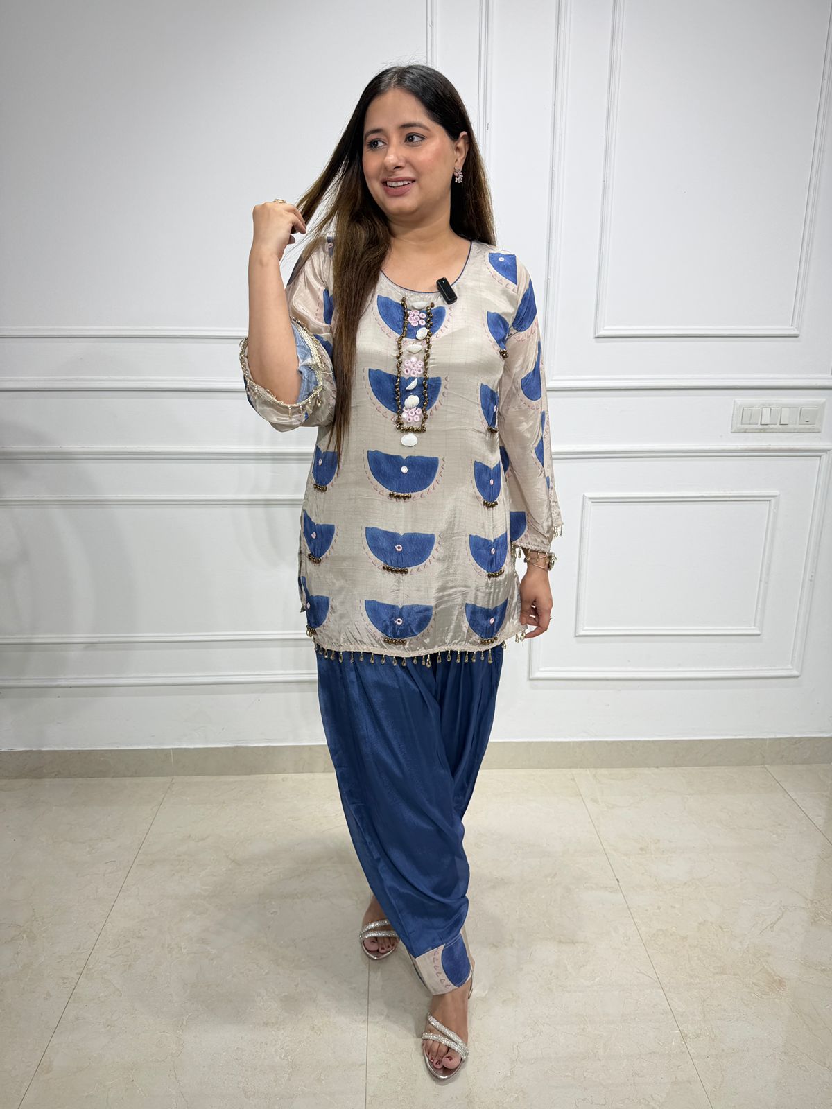 Meher | Blue Embellished Kurta & Farsi Slawar Set